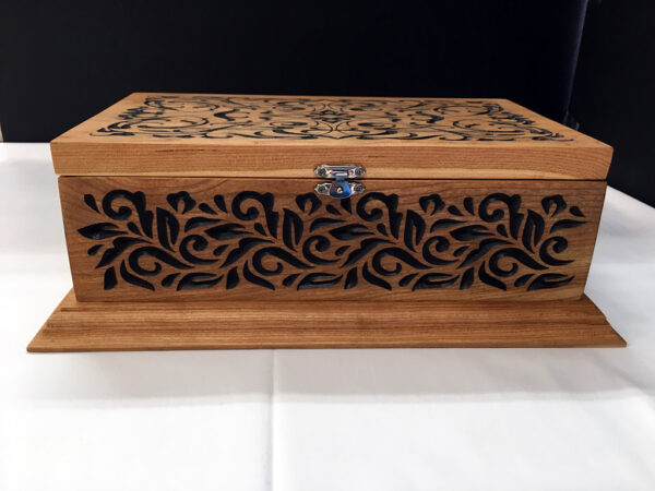 Boite décorative en cerisier incrusté d'arabesque floral -3